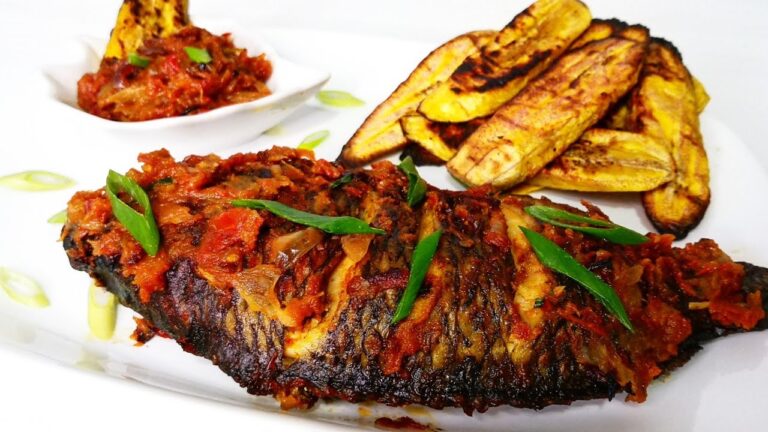 Barbecue Fish with heated plantain