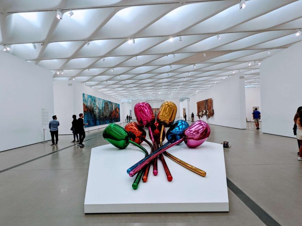 The broad2 (1)