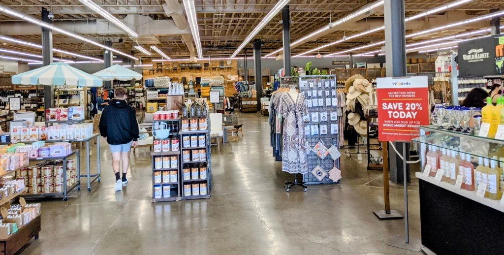 WORLD MARKET2