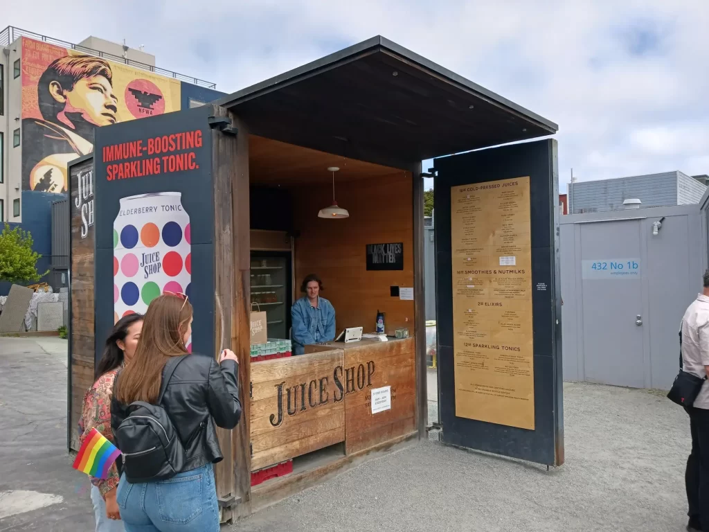 JUICE SHOP (1)
