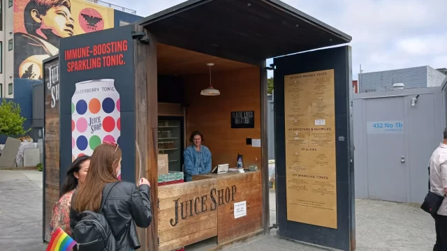 JUICE SHOP (1)