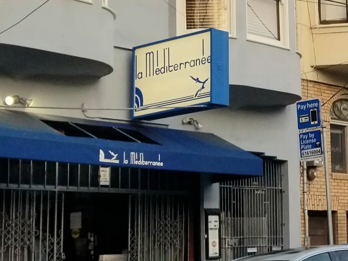 La (1)