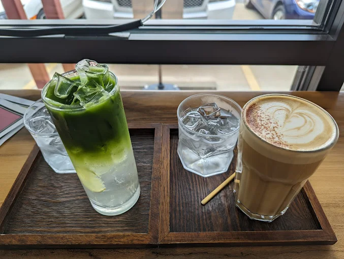 Reverie Coffee & Teahouse