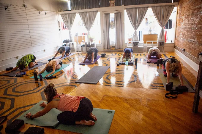 Yoga Story DTR I